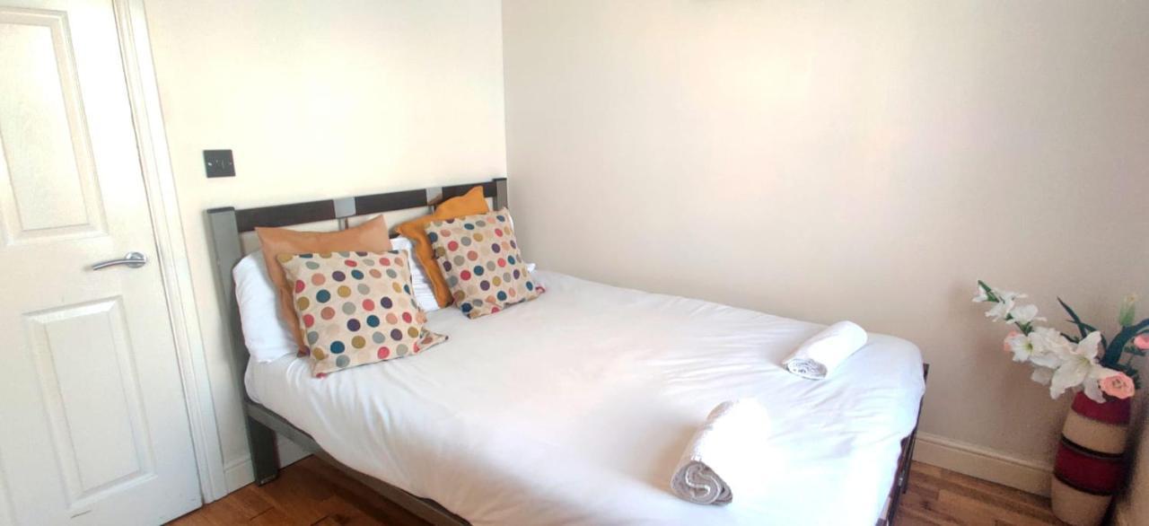 Studio Flat Near Liverpool St & Shoreditch London. Екстер'єр фото