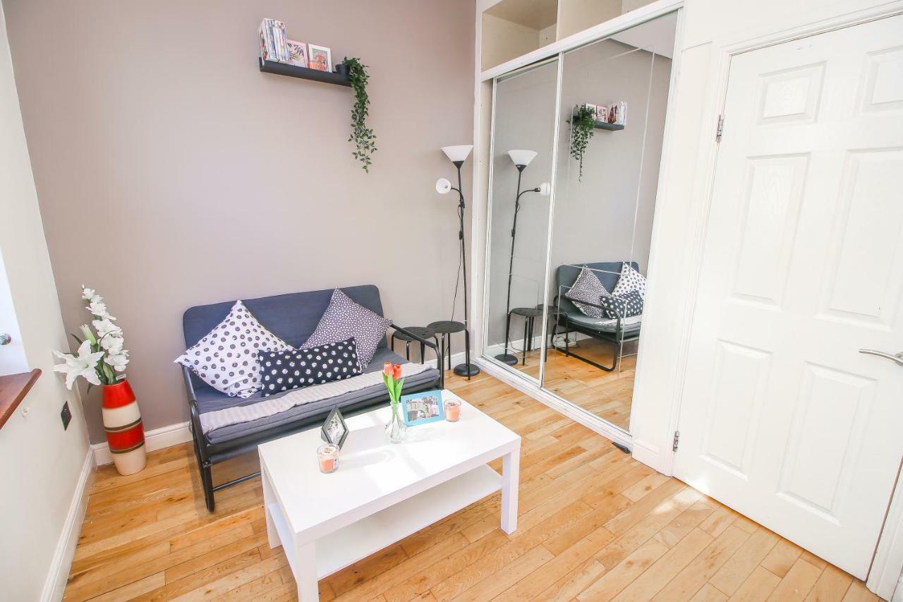 Studio Flat Near Liverpool St & Shoreditch London. Екстер'єр фото